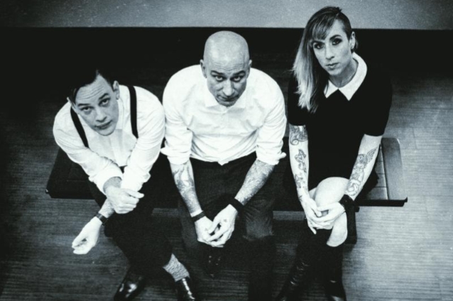 COLD : un nouveau single et un album cet automne !