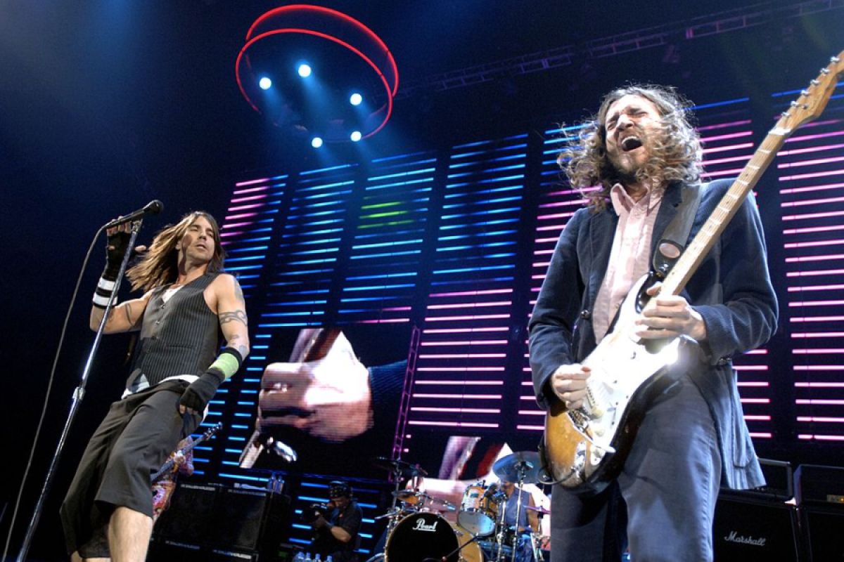 Les Red Hot CHili Peppers : le nouveau single