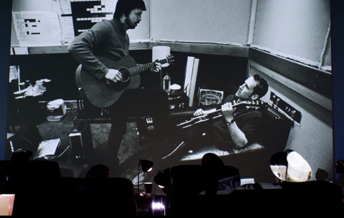 FOO FIGHTERS : le docu des 25 ans !