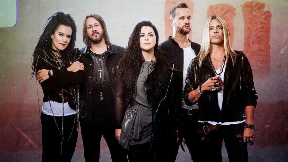 Evanescence se sépare de sa guitariste
