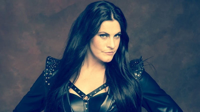 La chanteuse de Nightwish se lance en solo