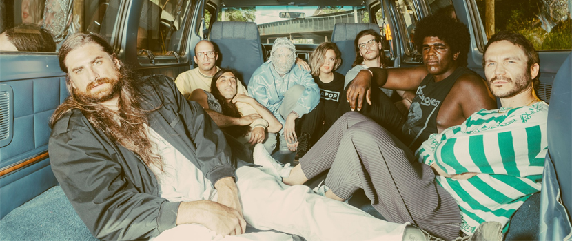 The Armed sort un vidéo live avec le guitariste de Queens O …