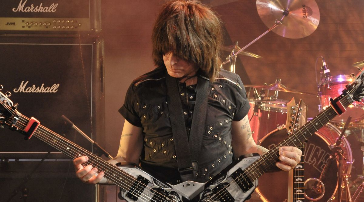 Une étude suggère que les guitaristes de metal essaient d& …