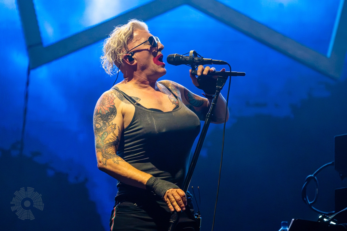 Maynard James Keenan prend position contre le projet de loi  …
