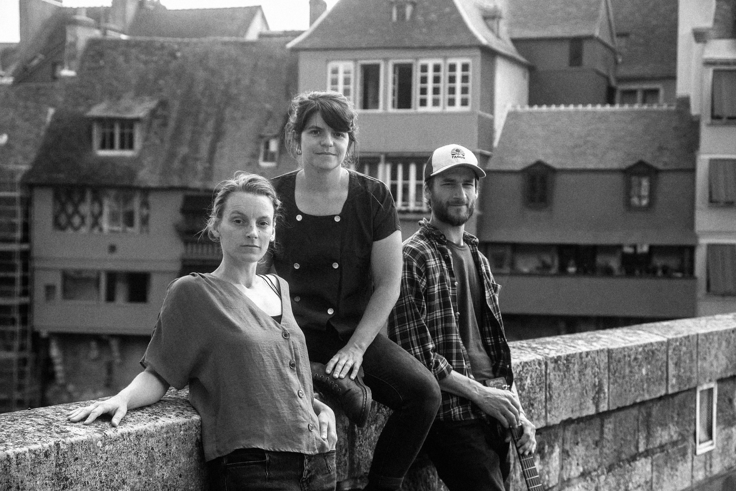 EXCLUSIVITE : SOMEWHERE – Nouveau clip de BACK AND FOR …