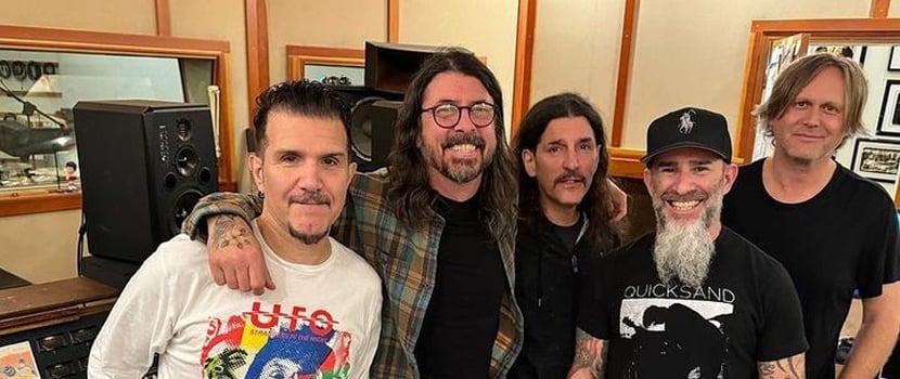Dave Grohl rejoint Anthrax en studio