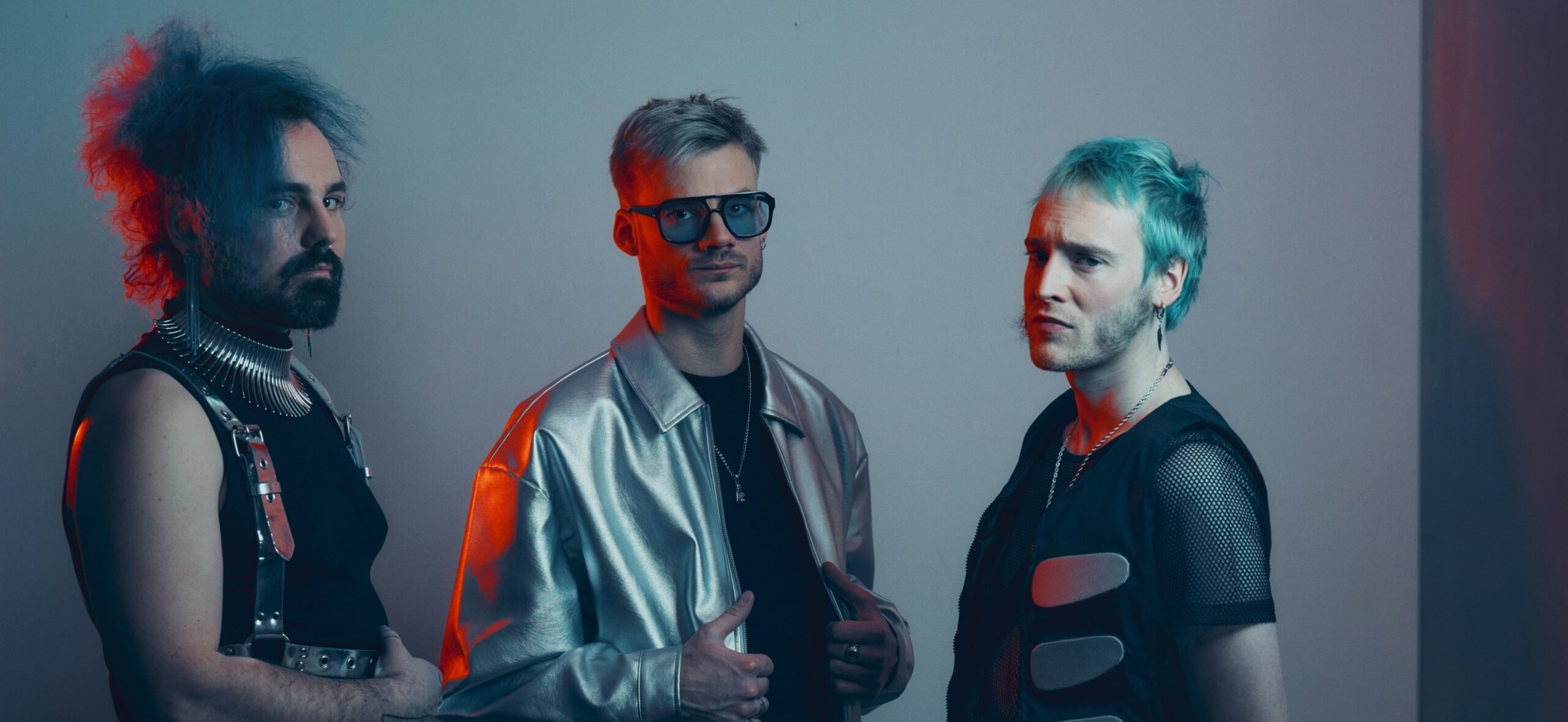 DEAD  – Nouveau clip de HOWARD